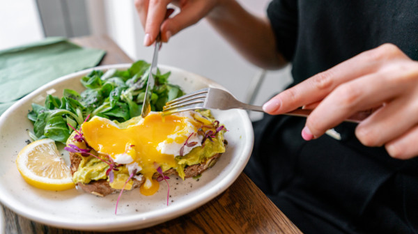 Doručak odlučuje o zdravlju srca: Ovo su najgore i najbolje jutarnje navike za holesterol