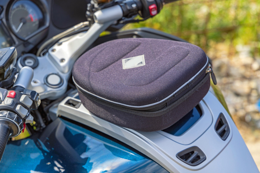 Sitna oprema za motocikl koja mnogo znači