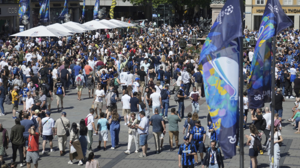 "Nerazuri" okupirali Minhen FOTO/VIDEO