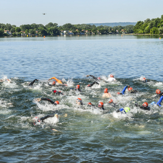 Praznik sporta na Srebrnom jezeru FOTO