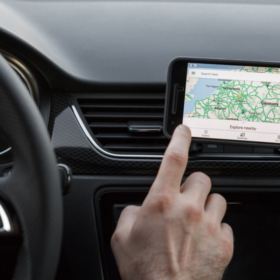 Google Maps dobija novu funkciju – ali samo za jedan model