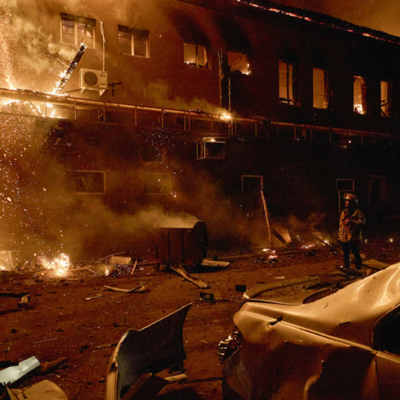 Poleteli ruski avioni; Sprema se udar na Kijev, zavijaju sirene; "Bežite!" FOTO/VIDEO