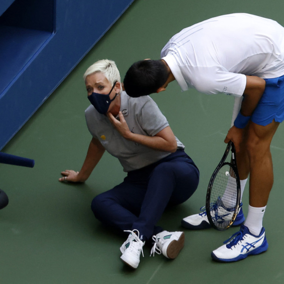 Reketiranje u Parizu: Novaka bi zbog ovog deportovali VIDEO