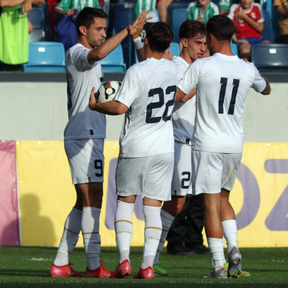 Kolarov i "orlići" ređaju poraze – nokaut od Grka u 90+3'