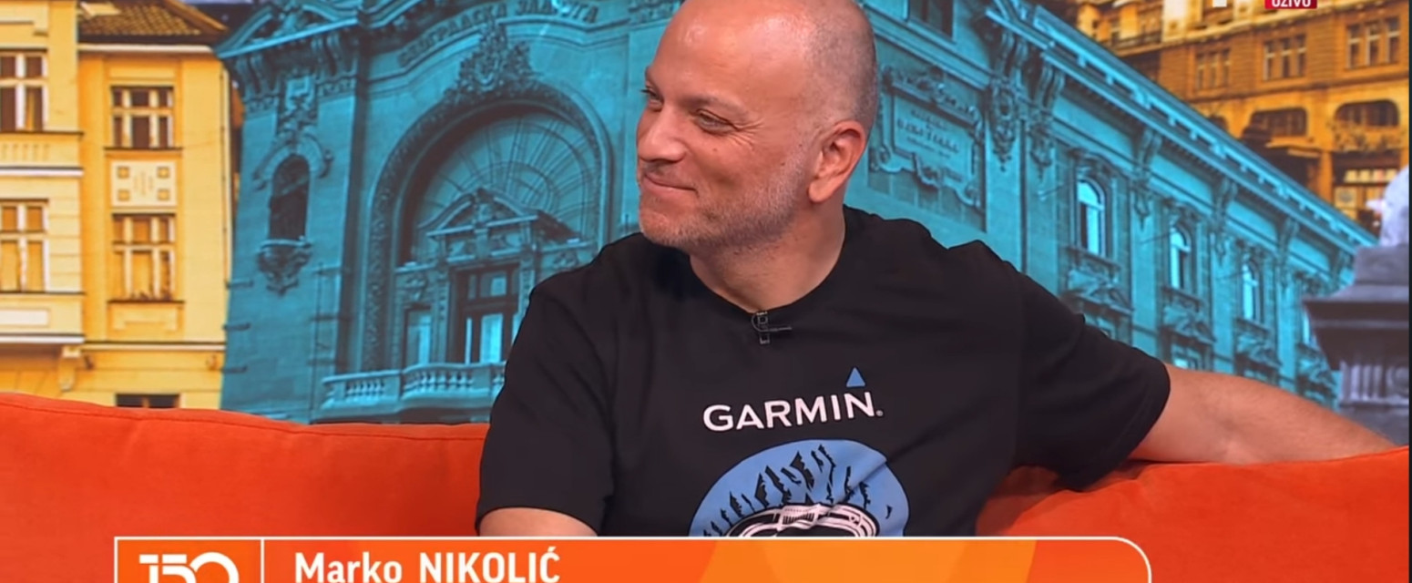 Srpska zastava na najhladnijem vrhu planete: "Temperatura je išla do minus 40" VIDEO