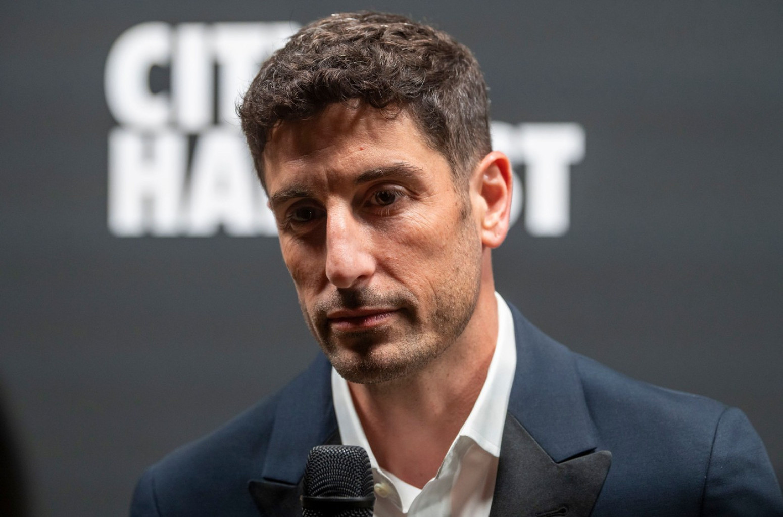 Slavni glumac priznao: "Vadio sam kokain iz kante za smeće dok je žena spavala" FOTO/VIDEO