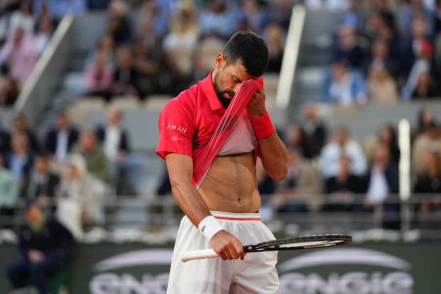 Siner mašina izbacio Đokovića!