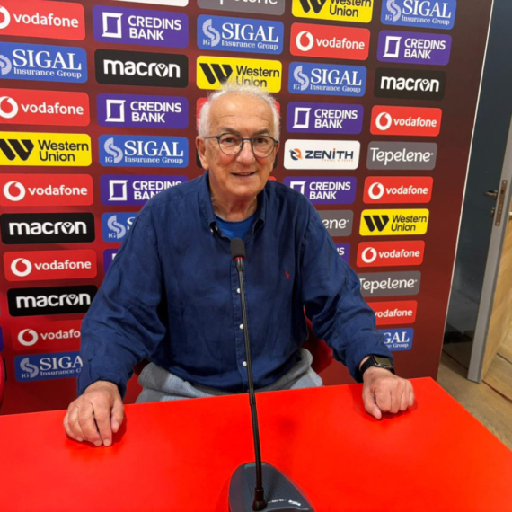 Piksi, Alen Slavica i vojni rok u Prištini – otkrivamo sjajnu priču iz Tirane VIDEO