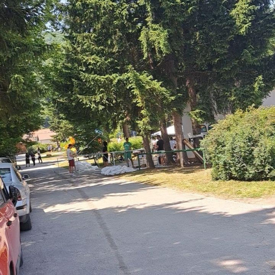 700 blokadera nasilno pokušalo da destabilizuje Kosjerić uoči izbora; Opozicija izazivalala tenzije FOTO/VIDEO