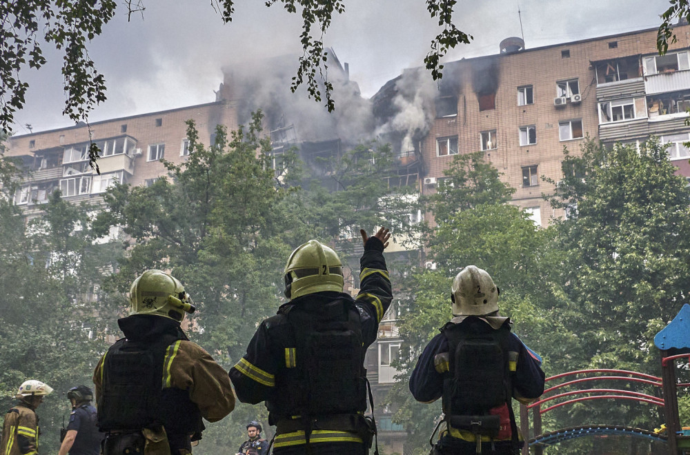 Žestok ruski napad na Odesu; Preko 100 radnika hitnih službi na licu mesta VIDEO