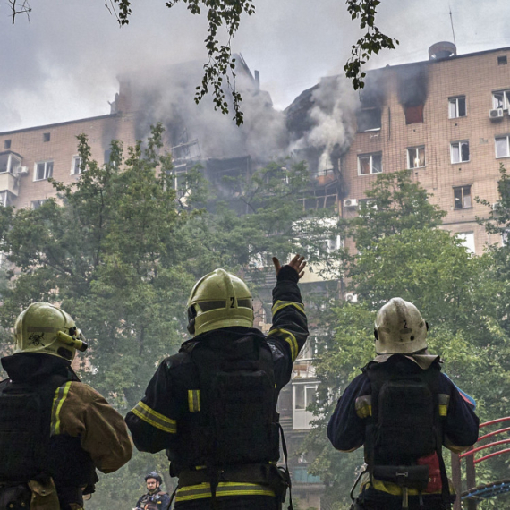 Žestok ruski napad na Odesu; Preko 100 radnika hitnih službi na licu mesta VIDEO
