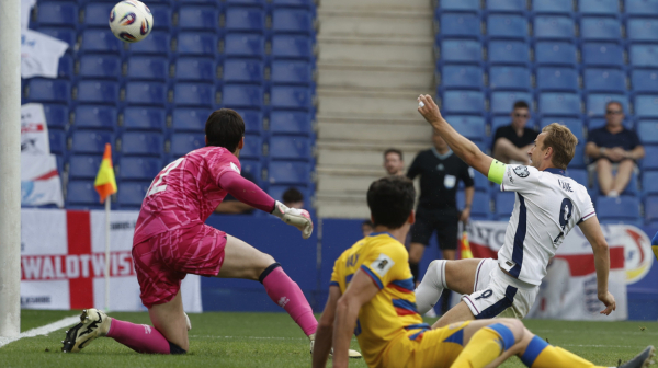 Kejn sprečio veliku bruku Engleske