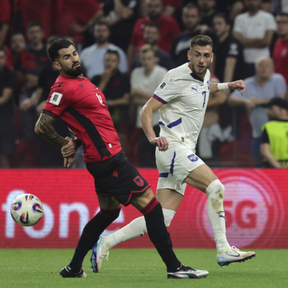 Mnogo tenzija, ništa golova – Petrović izvukao Srbiju u Tirani VIDEO