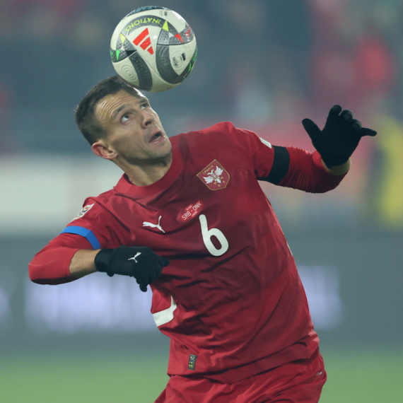 Ovijedo dobio bezimenog rivala u trci za Maksimovića