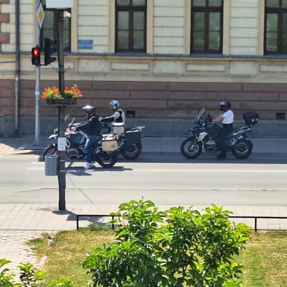 Nove pretnje bajkera u Zaječaru; Maltretirali starije gospođe, a onda i vređali posmatrača
