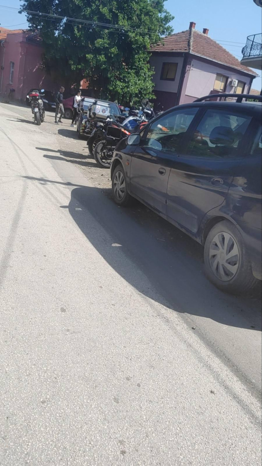 Haos tokom izbornog dana: Motori i veterani u Zaječaru; U Kosjeriću tablice Čačak i Ilinois FOTO