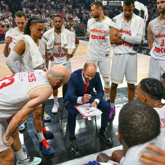 Monako može i bez Majka Džejmsa