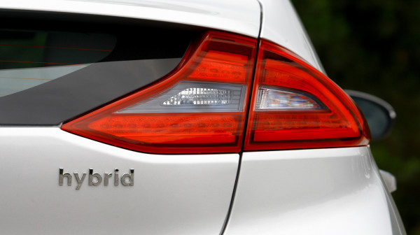 Nisu svi isti: Blagi, puni ili plug-in hibridi – evo u čemu je razlika