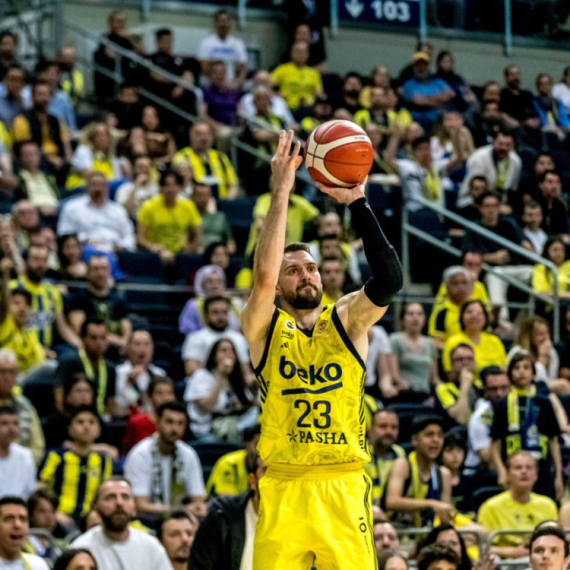 Gudurić je nezaustavljiv – Fener je u finalu šampionata Turske!