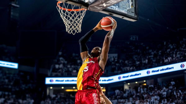 Izundu "na pragu" Malog Kalemegdana – spreman ugovor sa Zvezdom