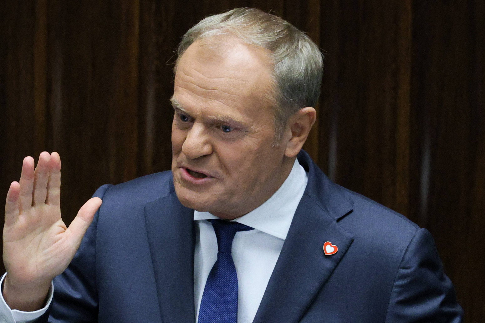 Tusk konačno prekinuo ćutanje