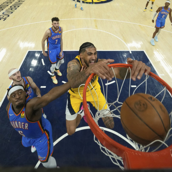 "Klupa" Indijane "ubila" Tander – Pejsersi na dve pobede od NBA titule