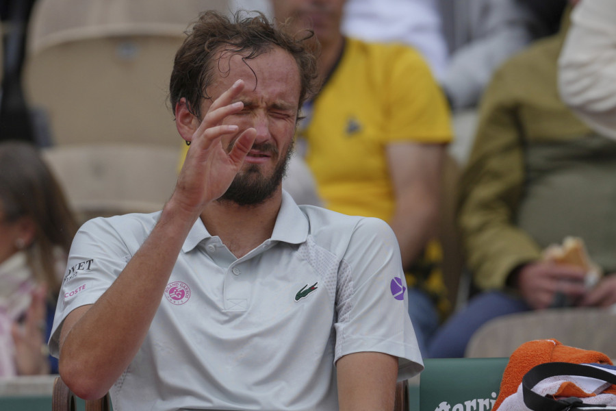 Od velike trojke do velike katastrofe