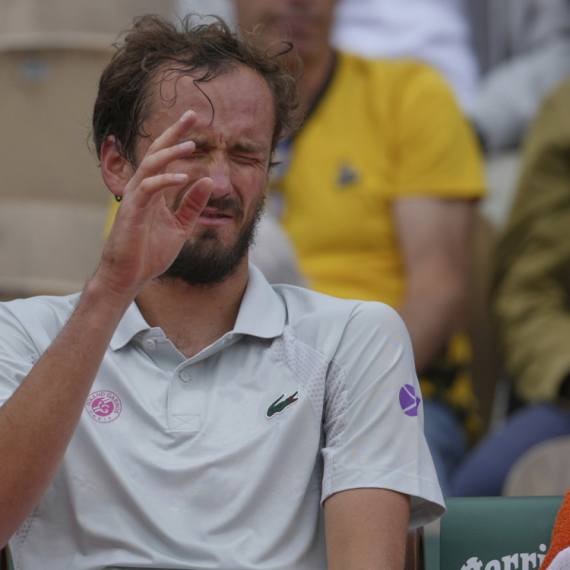 Novi bolan šamar za Medvedeva