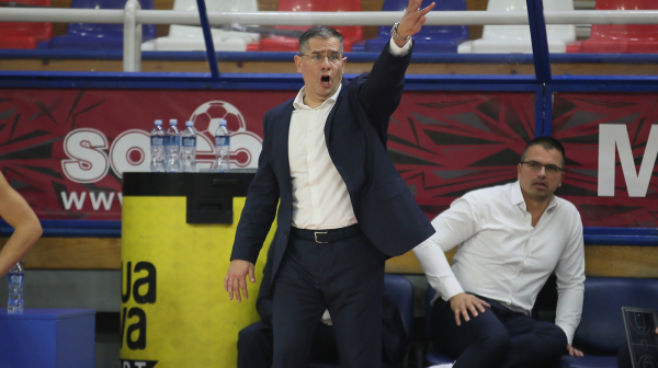 "Hvala igračima što su čekali meč sa Partizanom, krivo mi je što nismo u punom sastavu"