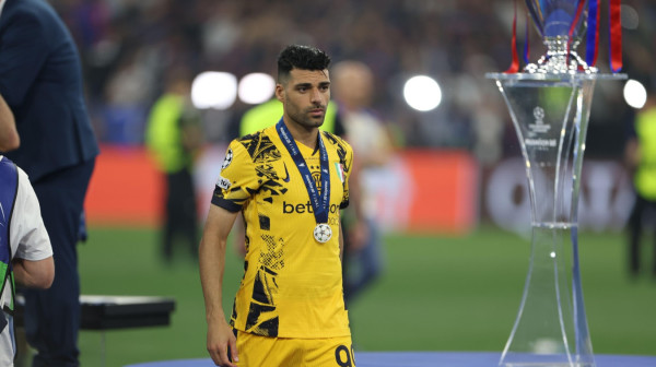 Fudbaler Intera "zaglavljen u Iranu" – ne može na Svetsko prvenstvo