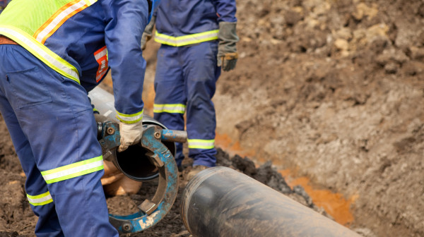 Važan projekat vredan 230 miliona: Gradi se magistralni vodovod u Veterniku