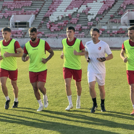 Radnički u pogonu, novi trener najavljuje preokret FOTO/VIDEO