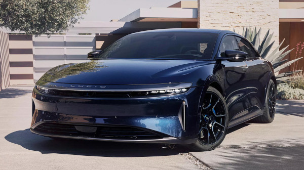 Između čekića i nakovnja: Kakva budućnost čeka Lucid Motors?
