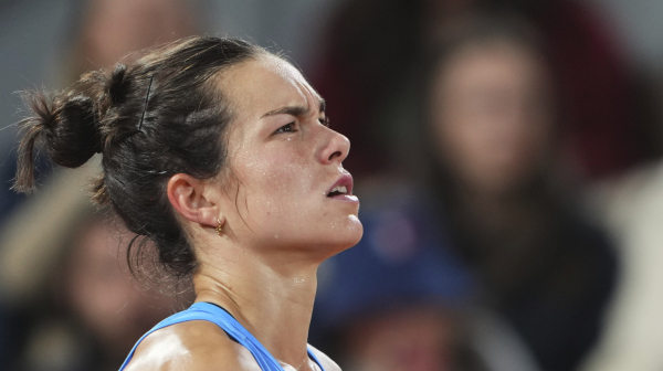 Ženski tenis – polufinalistkinja Rolan Garosa poražena na startu kvalifikacija za Vimbldon