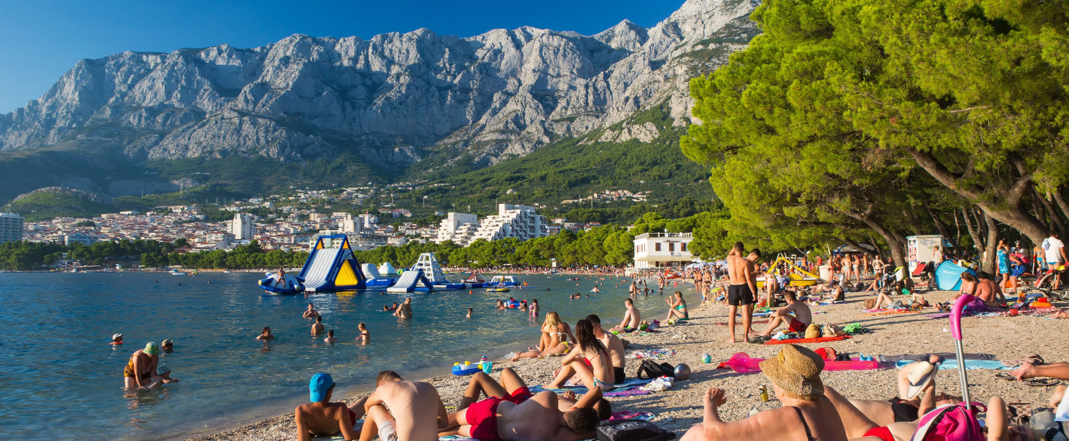 Portali u Dalmaciji: "Puni smo turista, ali gde su?"; "Iznajmljivači su skinuli gaće"