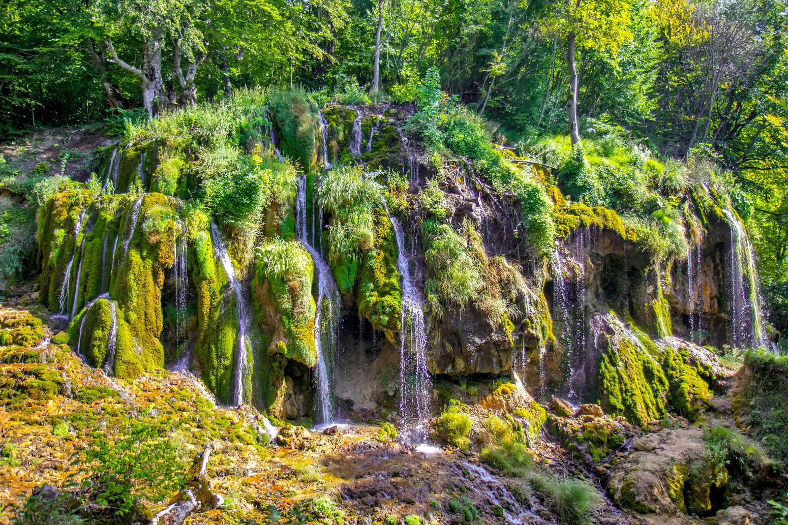 Vodopadi koji oduzimaju dah: Ovo posebno mesto u Srbiji idealna letnja destinacija VIDEO