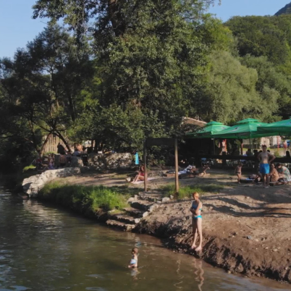 Reka na zapadu Srbije skriva najlepše plaže: Ima ih čak osam VIDEO