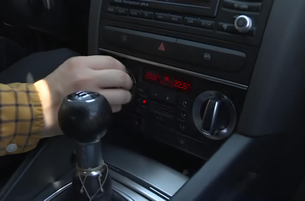 Kako da budemo sigurni da nam je "klima" u automobilu ispravna? VIDEO