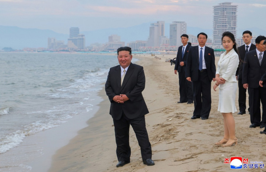 Kim Džong Un otvorio letovalište: Tobogani, bazeni i prostrana plaža FOTO