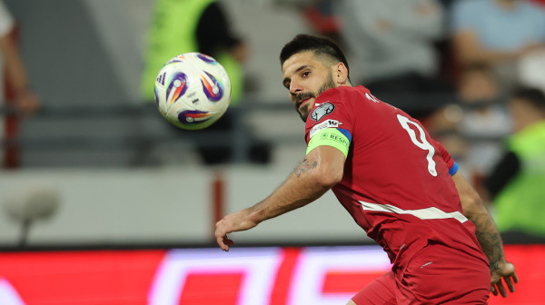 Albanac neće Mitrovića u Milanu: "Nije nam interesantan"