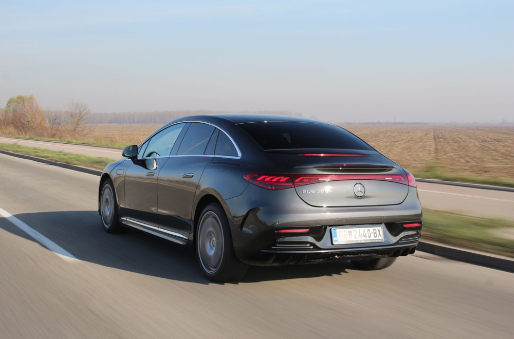 Test električnog automobila: Mercedes EQE – ništa bez tradicije