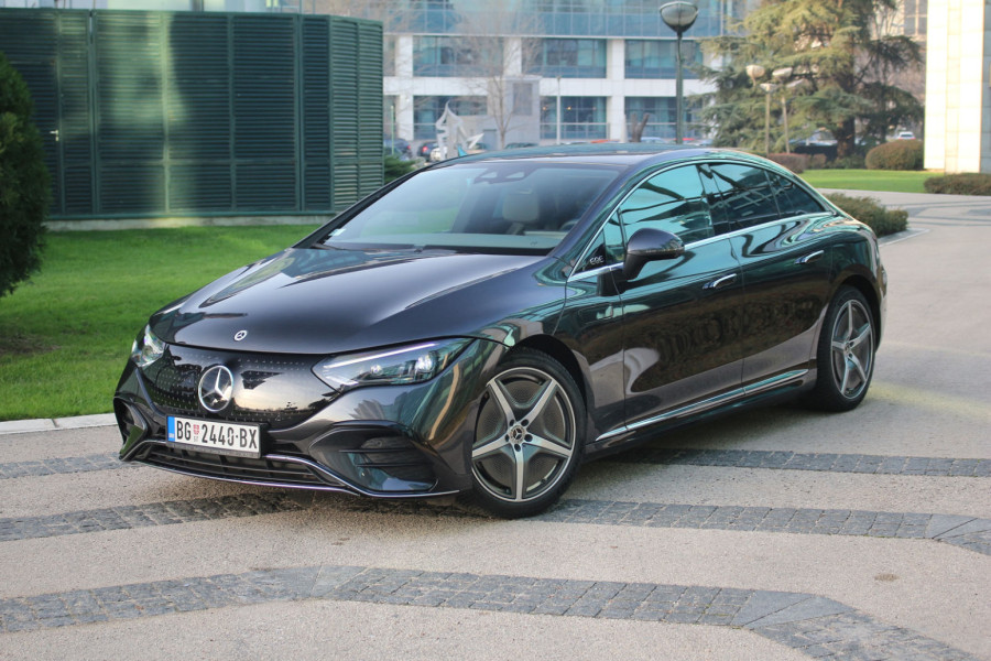 Test električnog automobila: Mercedes EQE – ništa bez tradicije