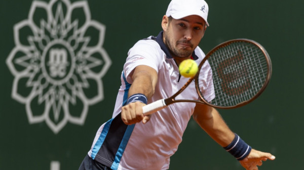 Lajović stao u prvom kolu Umaga