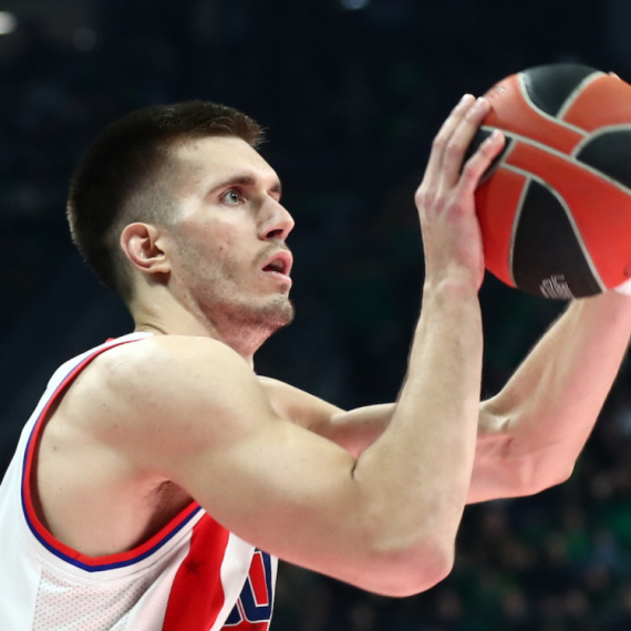 Stigla potvrda: Olimpijakos ispratio Petruševa