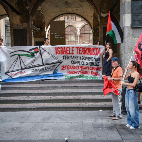 Širom evropskog grada osvanuli natpisi: "Izraelci nisu dobrodošli" FOTO/VIDEO