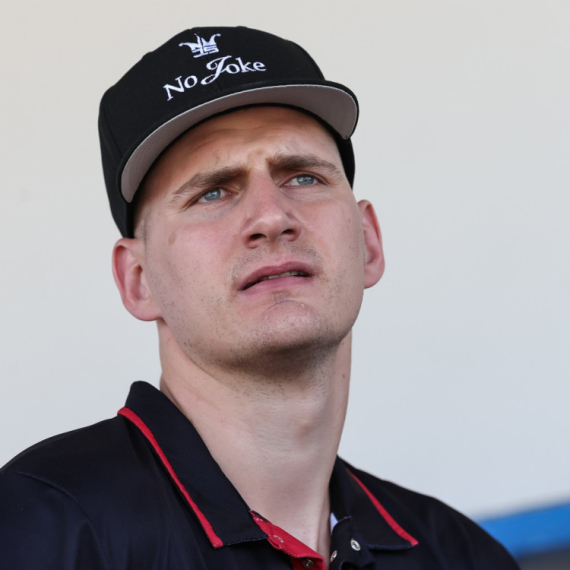 "Došao je da gleda konje i otišao – da li ga prepoznaješ?" FOTO