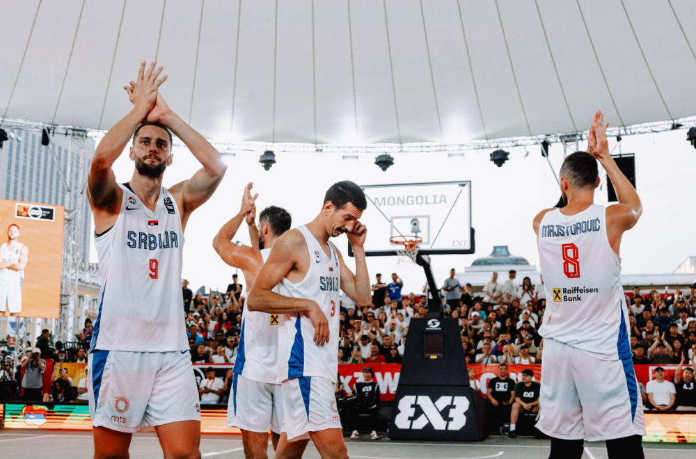 Vučić čestitao basketašima bronzu na Svetskom prvenstvu