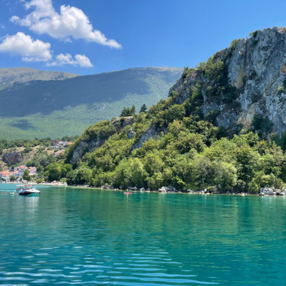 Drama na Ohridu: Četvoro zaglavljeno na jedrilici, policija reagovala u poslednjem trenutku