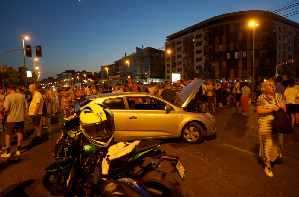 Sudija koja je zabranila urednici "Novosti" da radi sa N1 poručila: Blokaderi imaju moju punu podršku VIDEO