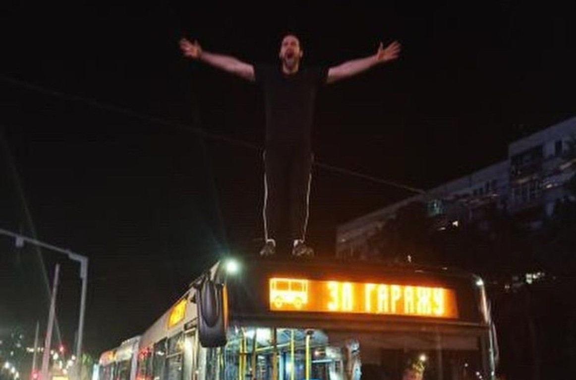 Skandalozne scene blokadera na ulicama Beograda; Ovo bi da vodi Srbiju? FOTO